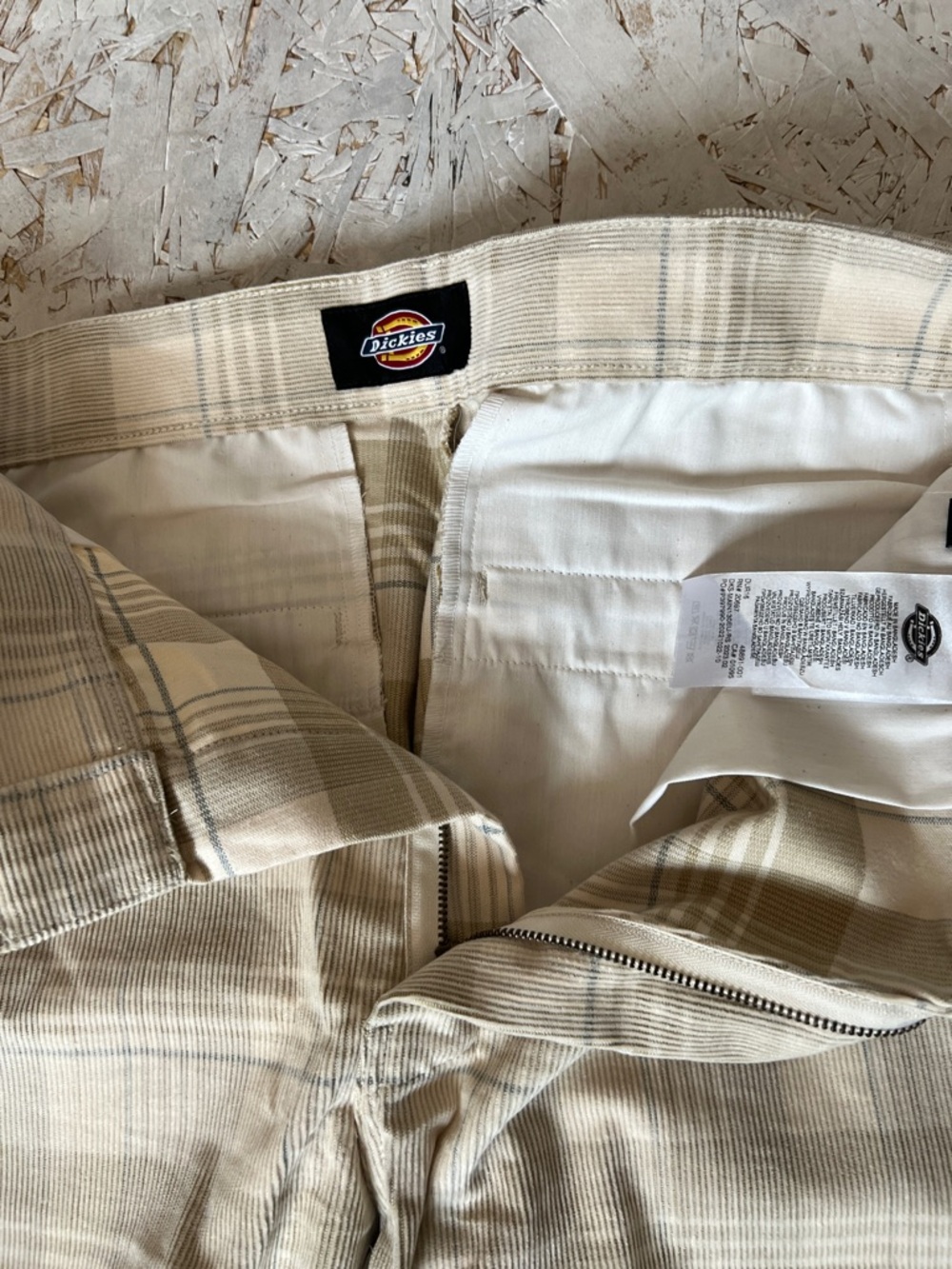 Dickies Men's Cream Plaid Chino Pants - Picture 3 of 6